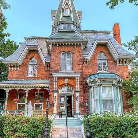Hochelaga Inn Kingston Exteriér fotografie