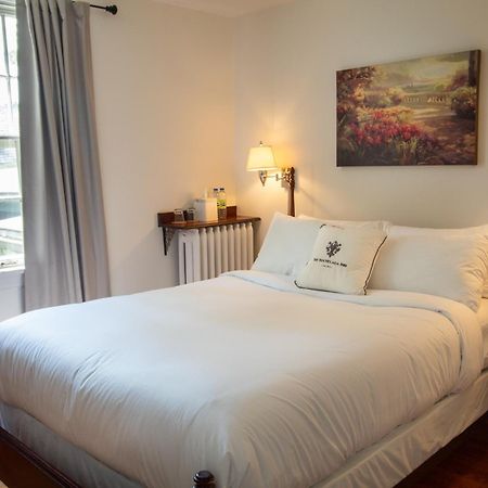 Hochelaga Inn Kingston Exteriér fotografie