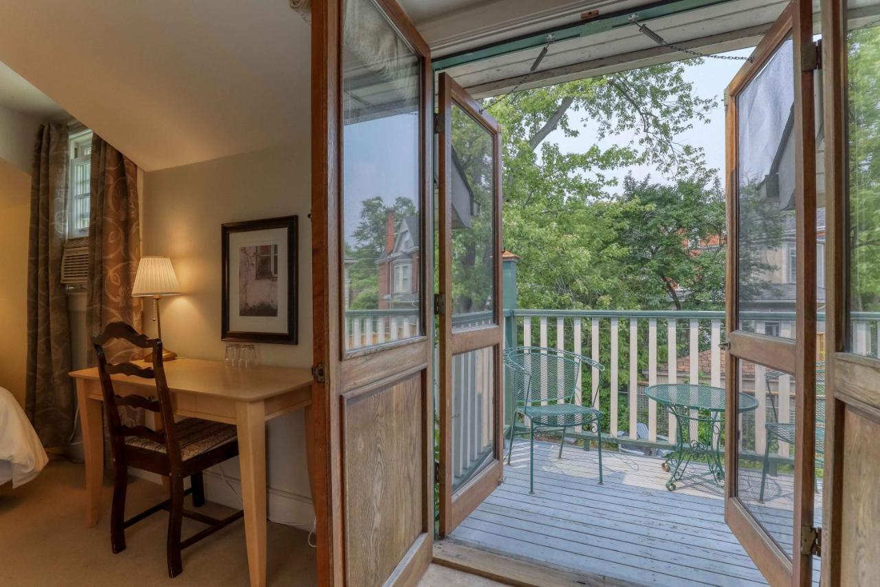 Hochelaga Inn Kingston Pokoj fotografie