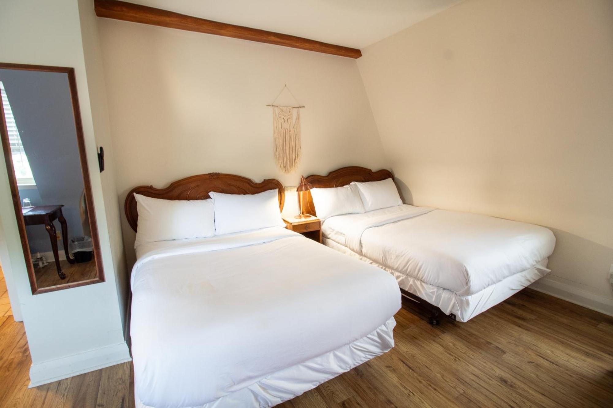 Hochelaga Inn Kingston Pokoj fotografie