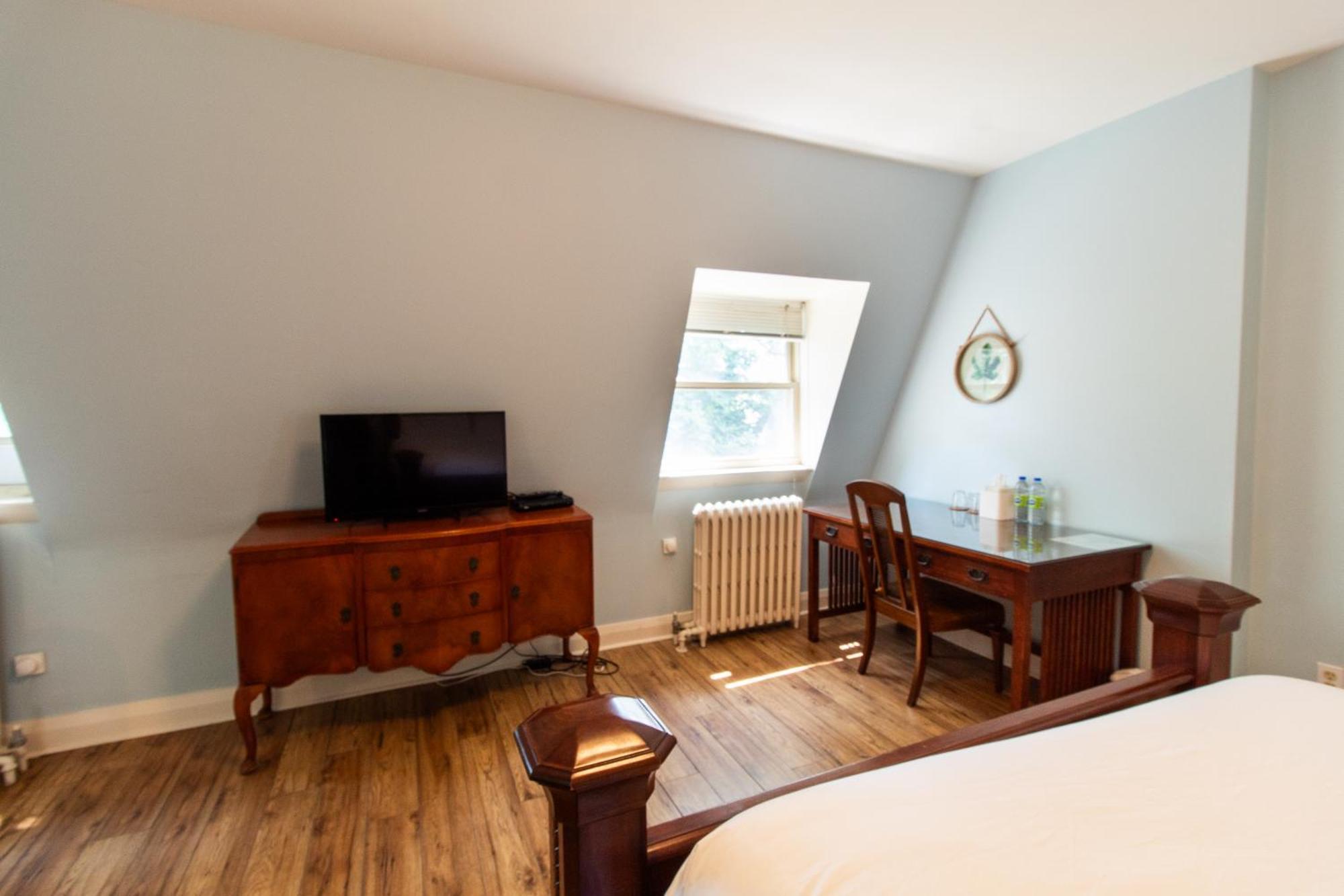 Hochelaga Inn Kingston Pokoj fotografie