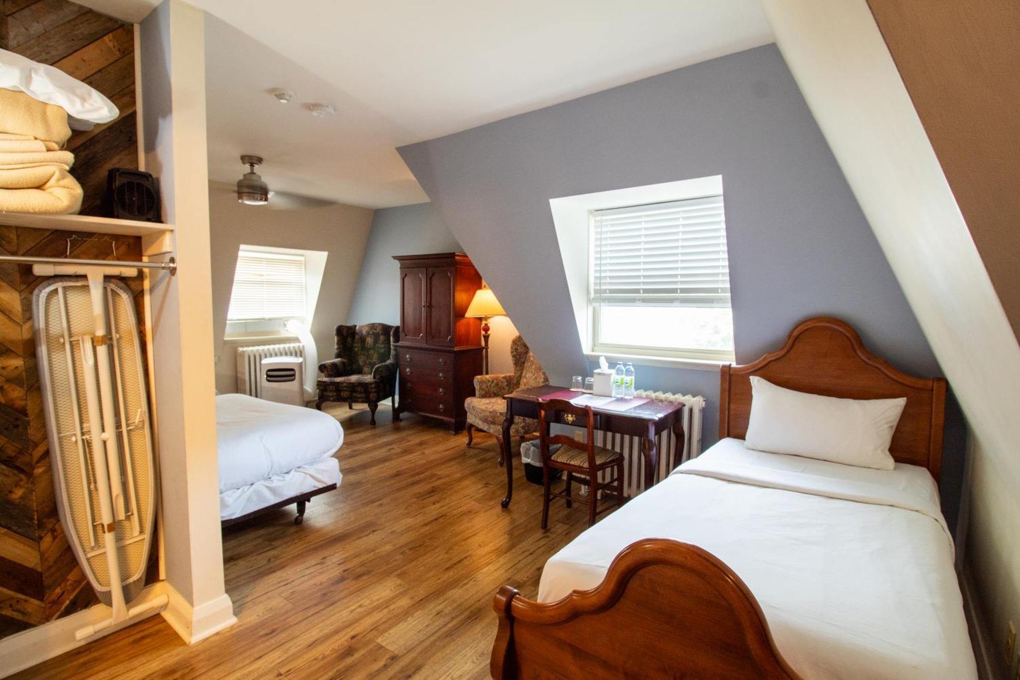 Hochelaga Inn Kingston Pokoj fotografie