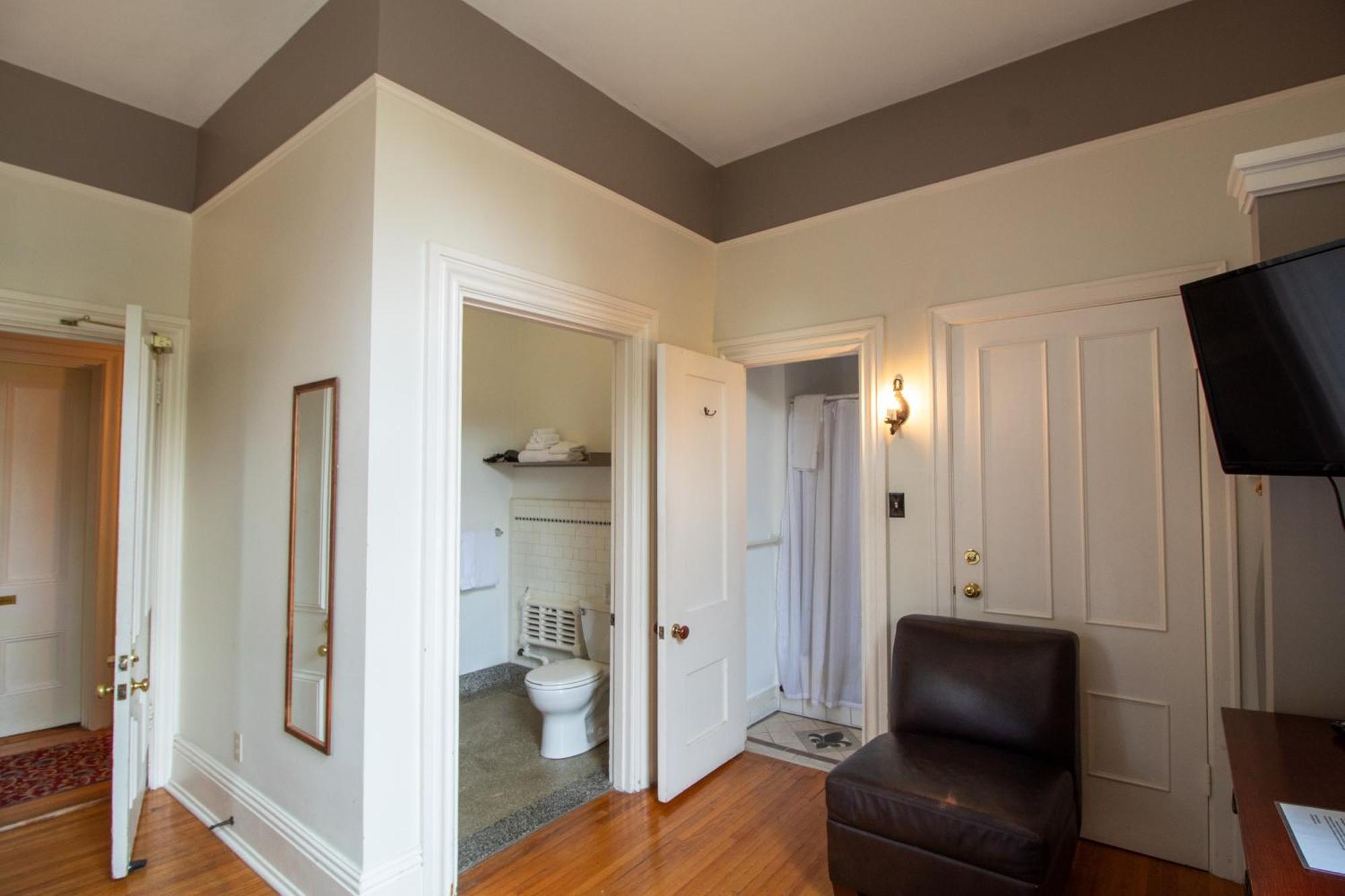 Hochelaga Inn Kingston Pokoj fotografie