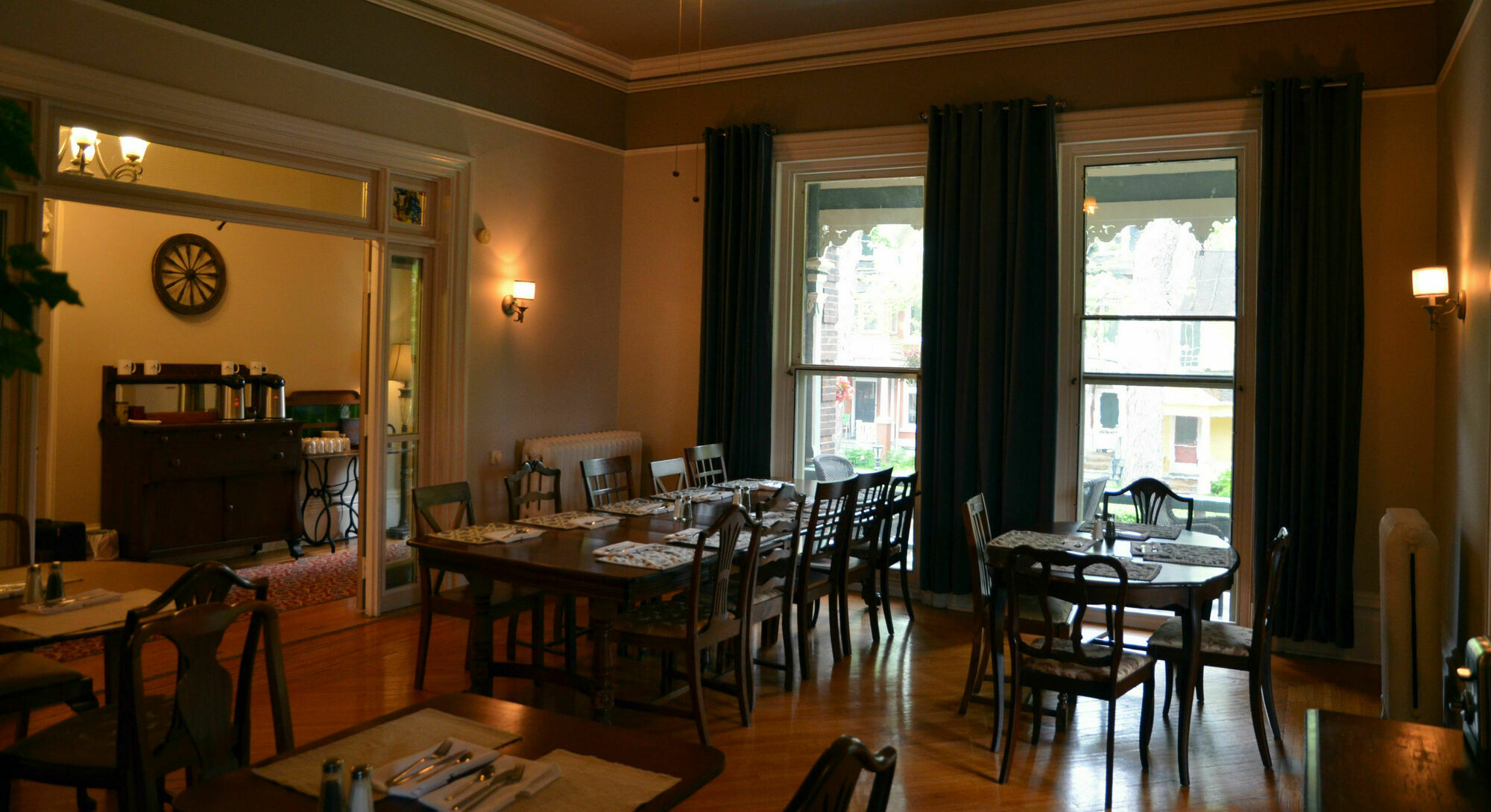Hochelaga Inn Kingston Exteriér fotografie